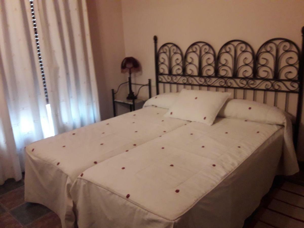 Zaguan Pension Rascafría Buitenkant foto